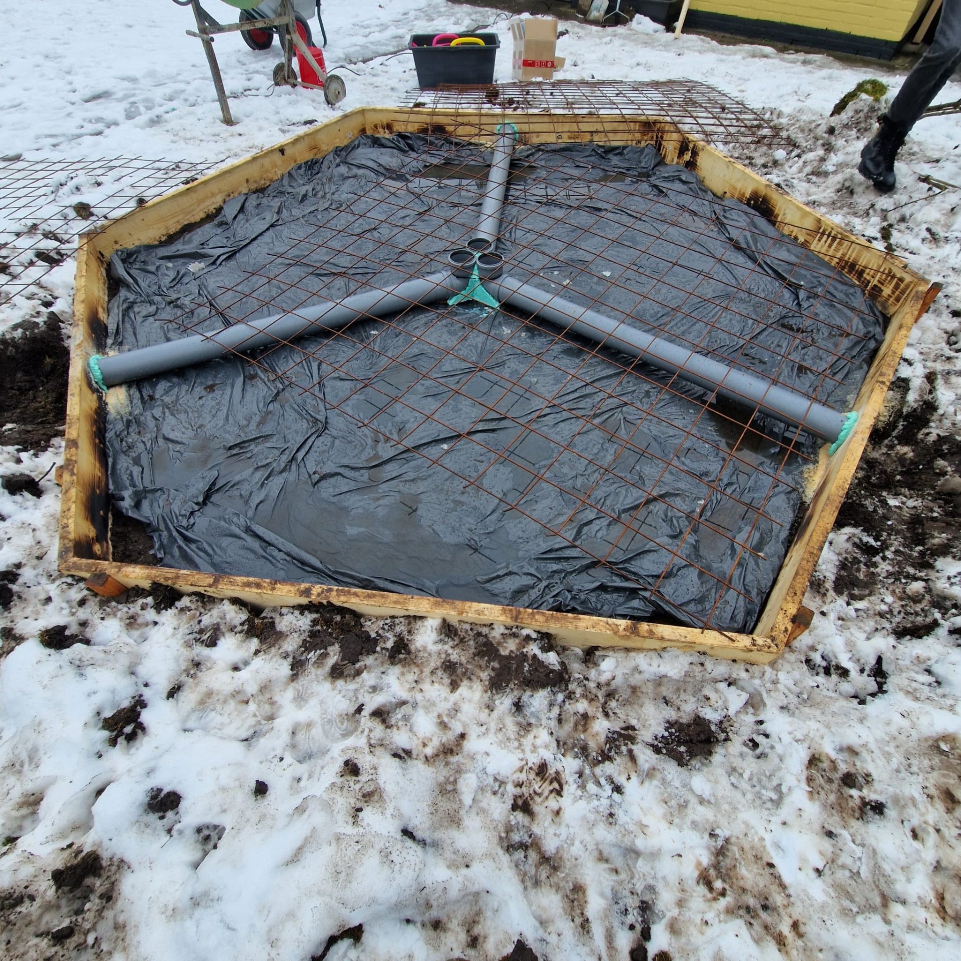 Fundament für eine Grillkota