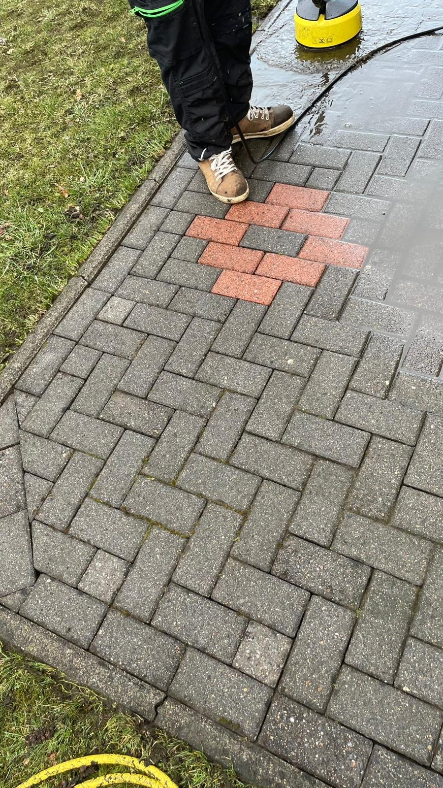 Pflasterreinigung